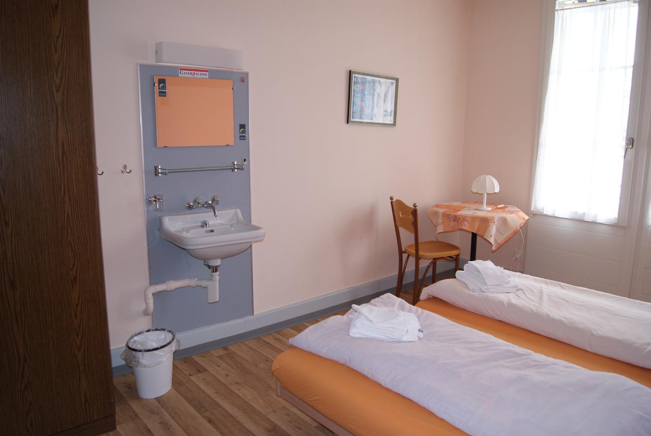 Hotel Schlosspintli Шпиц Екстериор снимка