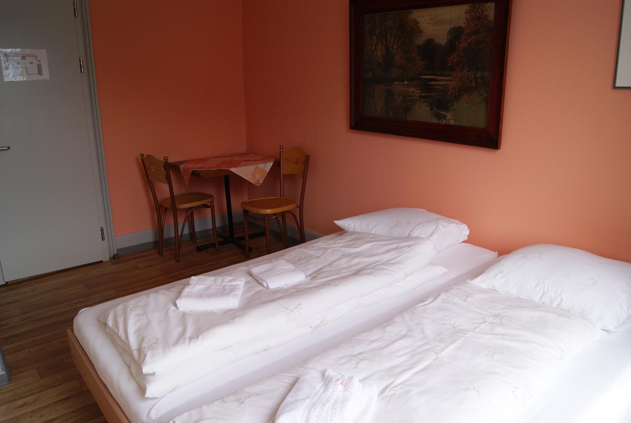 Hotel Schlosspintli Шпиц Екстериор снимка
